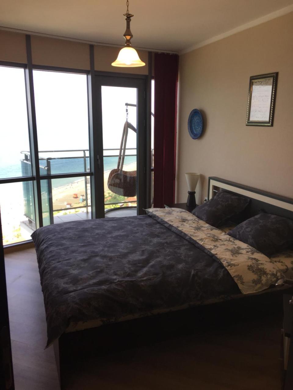 Apartamento Sea Towers 2309 Batumi Exterior foto